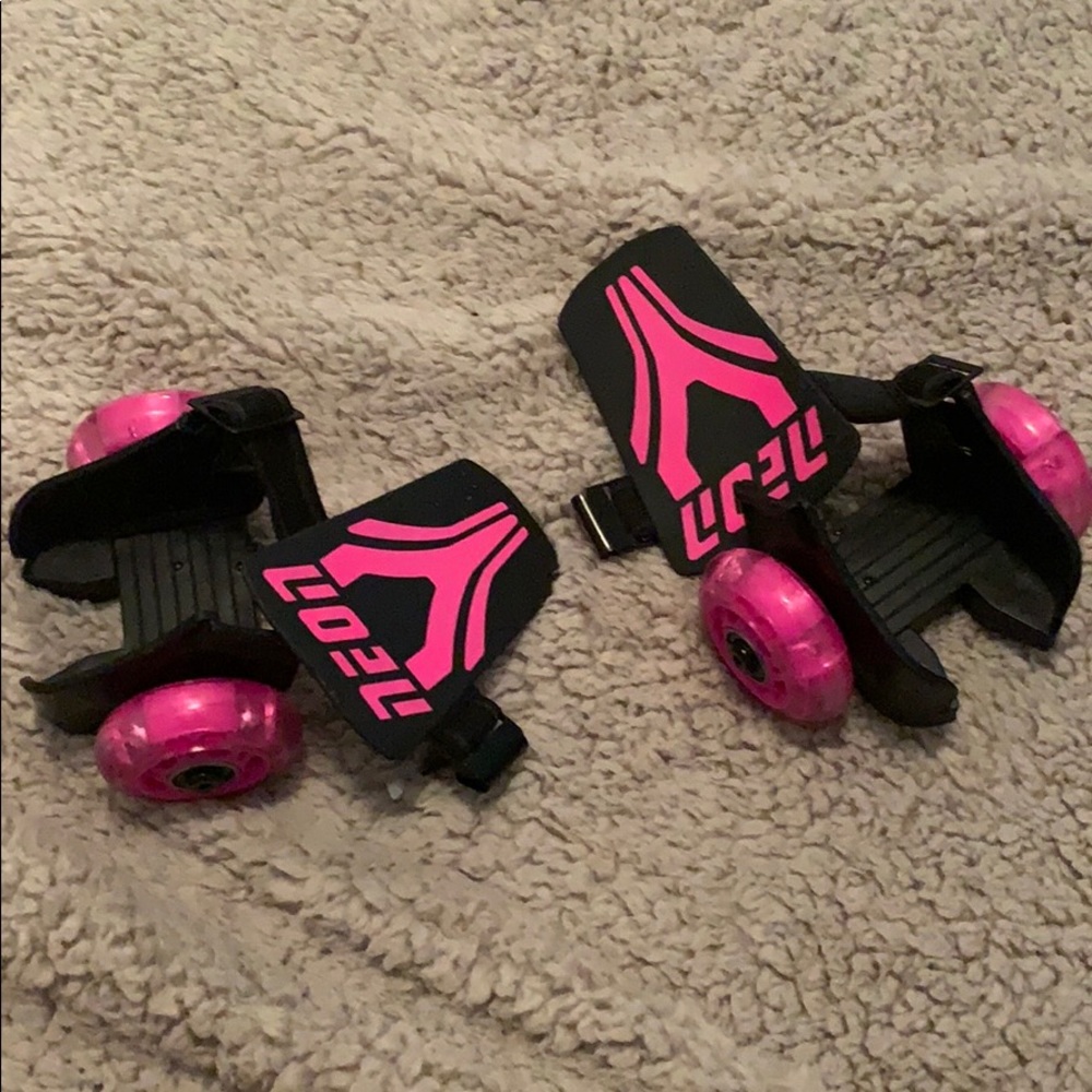 Attachable Back light up pink rollerskates